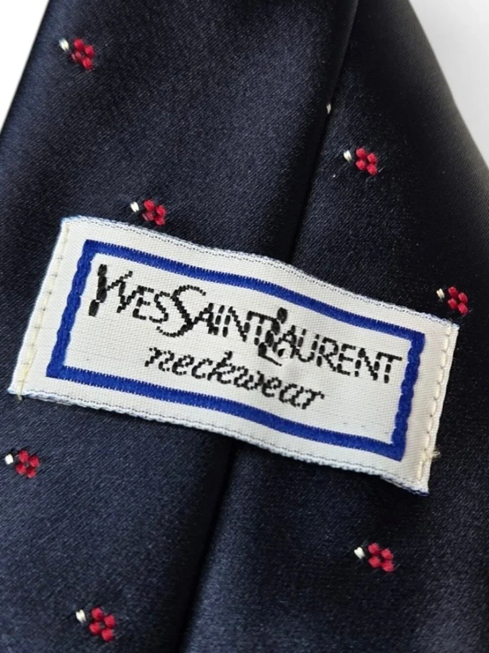 NWOT Vintage Yves Saint Laurent Neck Tie Men's Navy Blue Dotted Pattern Office